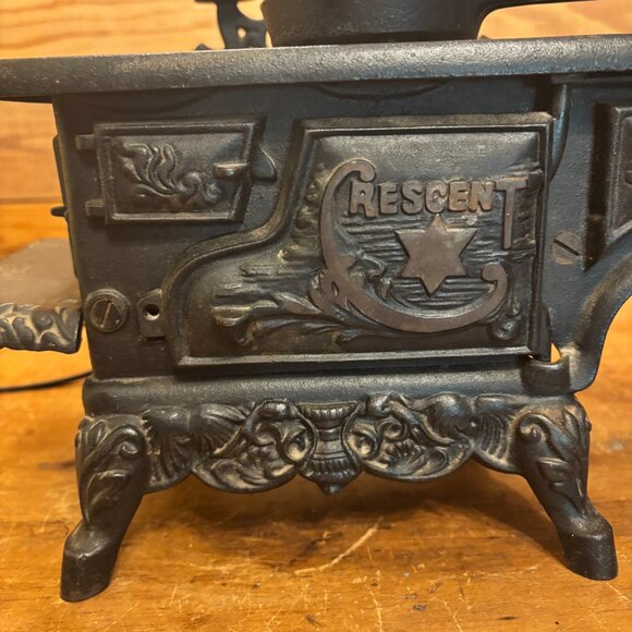 Antique Cast Iron Stove Lamp - Picture 4 of 10